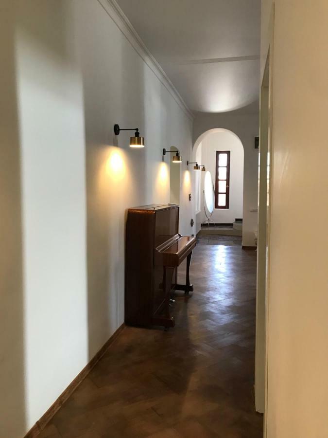 Guest House Third Floor Tbilisi ภายนอก รูปภาพ