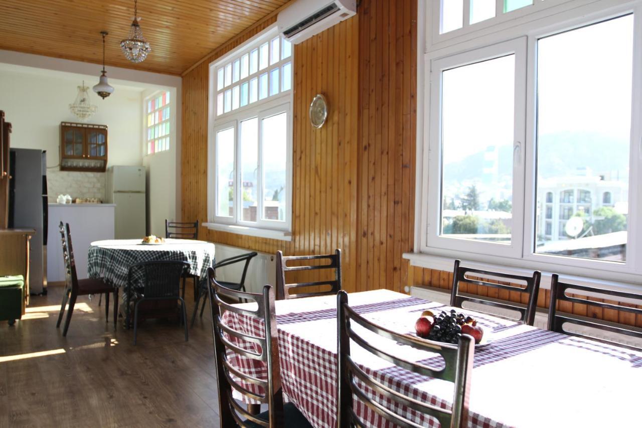 Guest House Third Floor Tbilisi ภายนอก รูปภาพ
